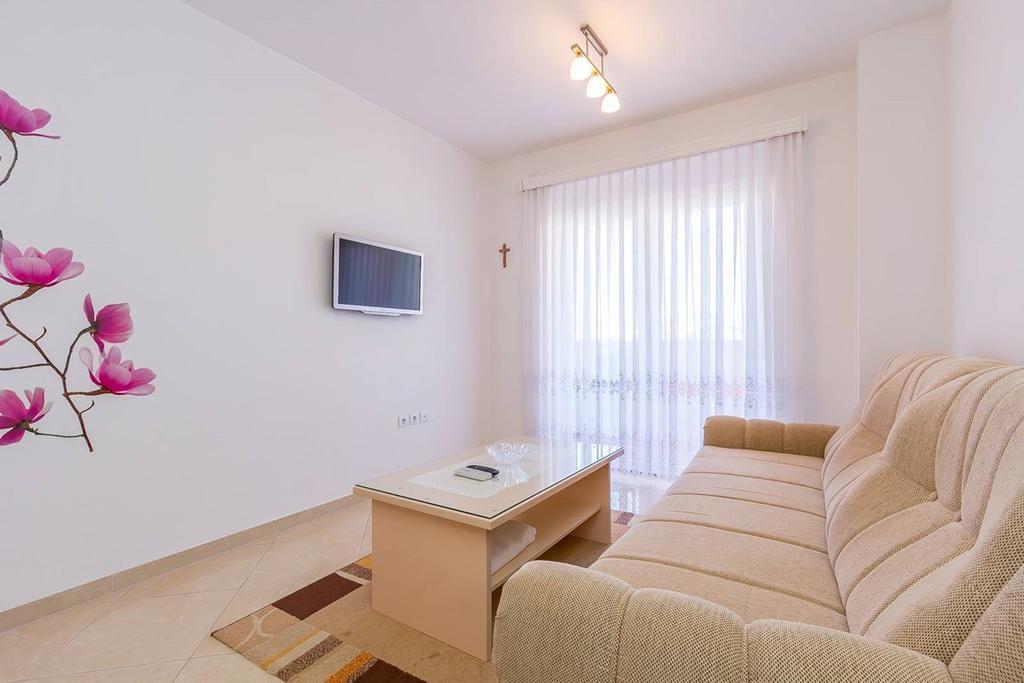 Apartments Marich Medulin Exterior foto